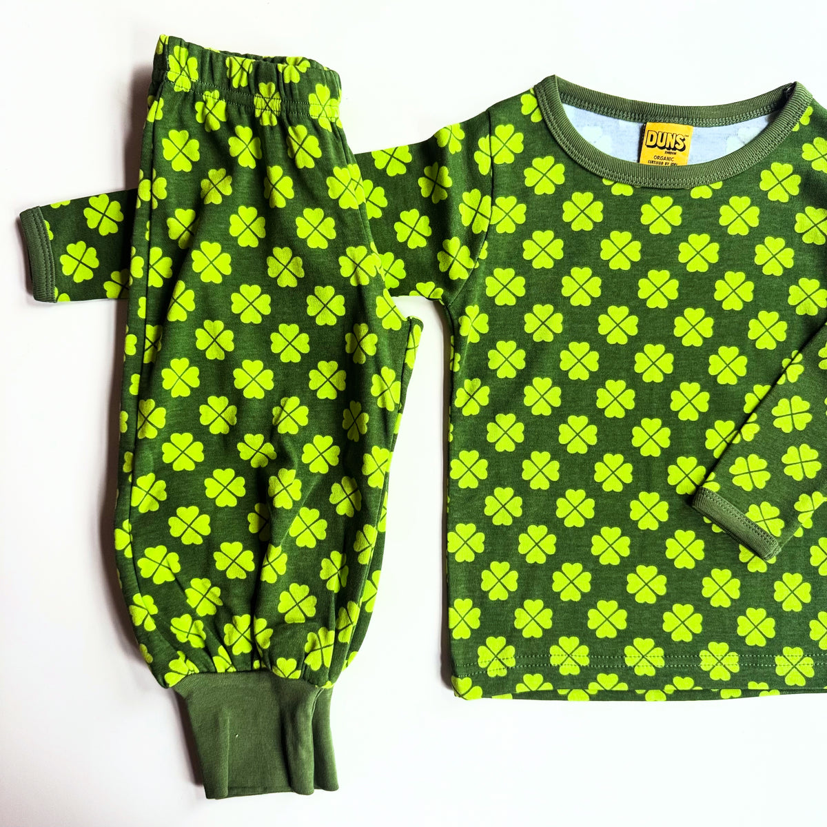 Duns Sweden - SET Longsleeve + Baggy Pants Clover Treetop Green