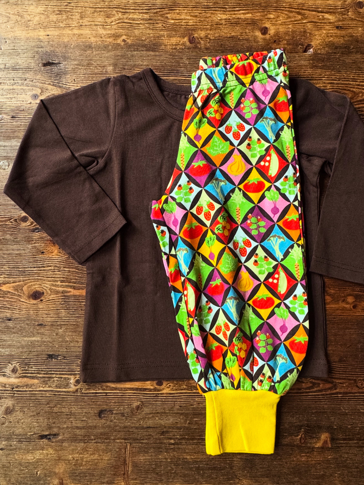 Duns Sweden - Baggy Pants Harlequin Veggies