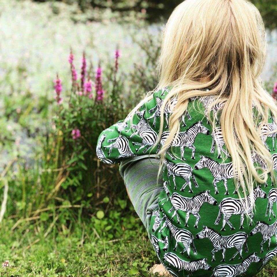Duns Sweden - Longsleeve Green Zebras